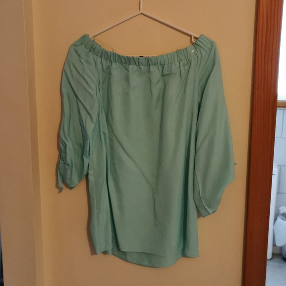 Summer off shoulder top - Picture 2 of 5